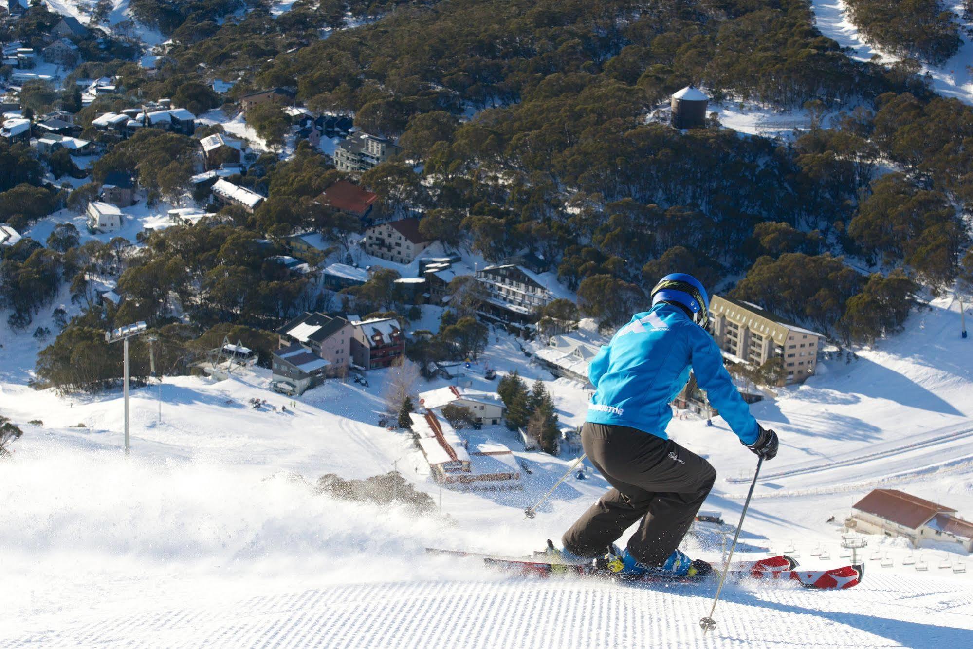 Falls Creek Hotel Exterior foto